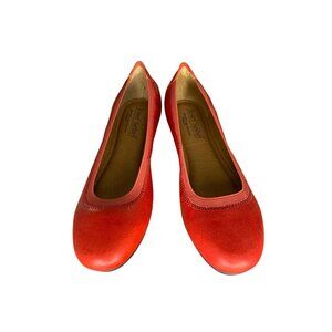 Josef Seibel Pippa Red Orange Ballet Flats Size 6. Padded sole for comfort NWOB
